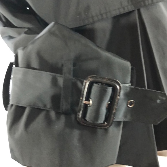 Banana Republic trench style rain jacket. XS - Picture 8 of 10